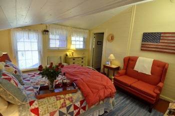 Beechwood Inn - Bed Breakfast And Wine Cellar