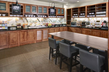 Hotel Hyatt Place Windward Parkway
