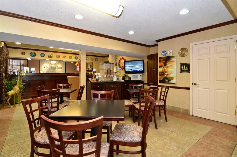 Hotel Best Western Garden Inn & Suites
