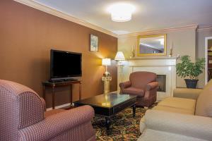 Hostal Quality Inn & Conference Center