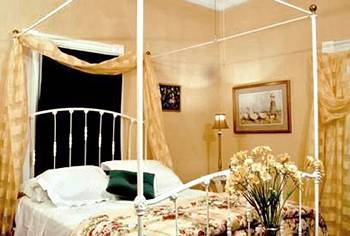 Bed & Breakfast Maison Lavigne