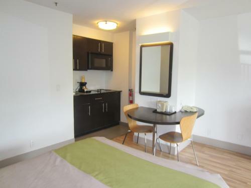 Hotel Studio 6 Concord