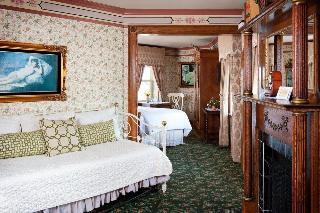 Hostal Dorymans Oceanfront Inn