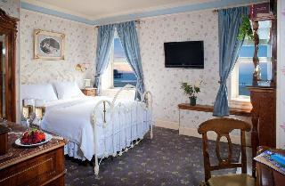 Hostal Dorymans Oceanfront Inn