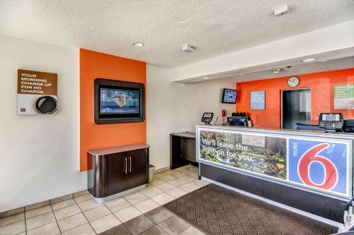Motel 6 Stockton North