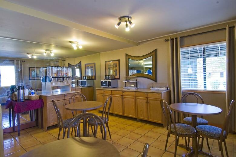 Motel Rodeway Inn