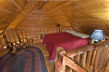 Bed & Breakfast Galena Log Cabin Getaway