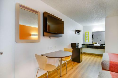 Motel 6 Salina