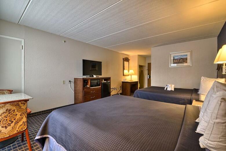 Hotel Howard Johnson Inn - Bangor