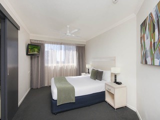 Australis Sovereign Hotel