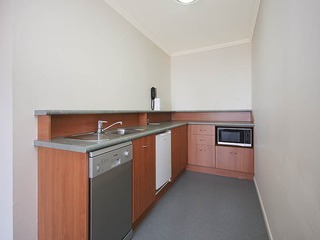 Australis Sovereign Hotel