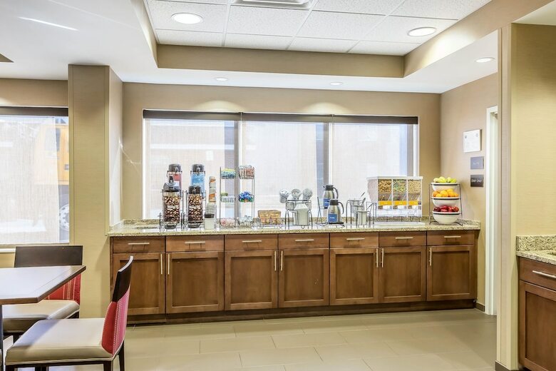 Hotel Comfort Inn