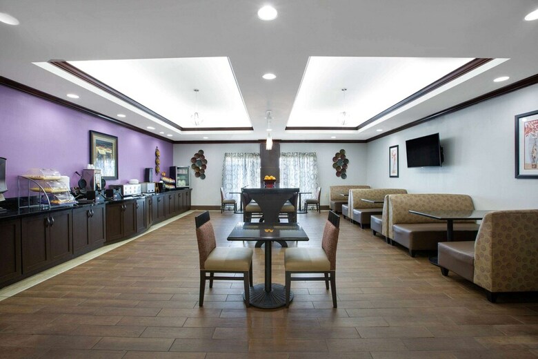 Hotel La Quinta Inn & Suites Tupelo
