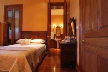 Bed & Breakfast Grand Center Inn