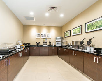 Hotel Sleep Inn & Suites