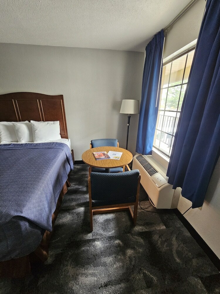 Motel Bluegrass Extended Stay Hotel