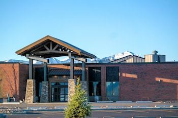 The Copper King Hotel And Convention Center