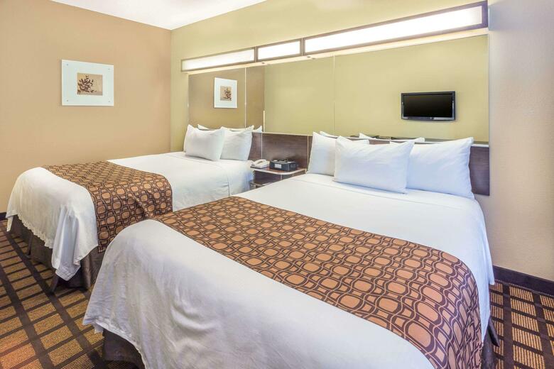 Hotel Microtel Inn & Suites By Wyndham Kalamazoo