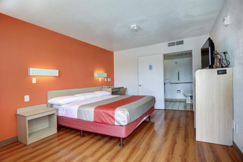 Motel 6 Santa Fe - Cerrillos Road South