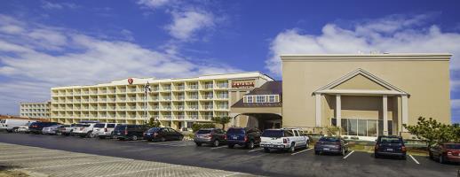 Hotel Ramada Plaza Nags Head Oceanfront