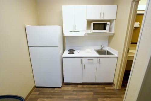 Motel Extended Stay America - Greensboro-wendover Ave-big Tree Way