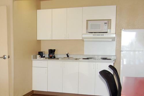 Motel Extended Stay America - Greensboro-wendover Ave-big Tree Way