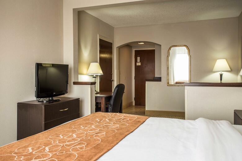 Hotel Comfort Suites Lumberton