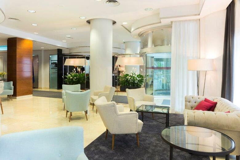 Hotel Gran Via