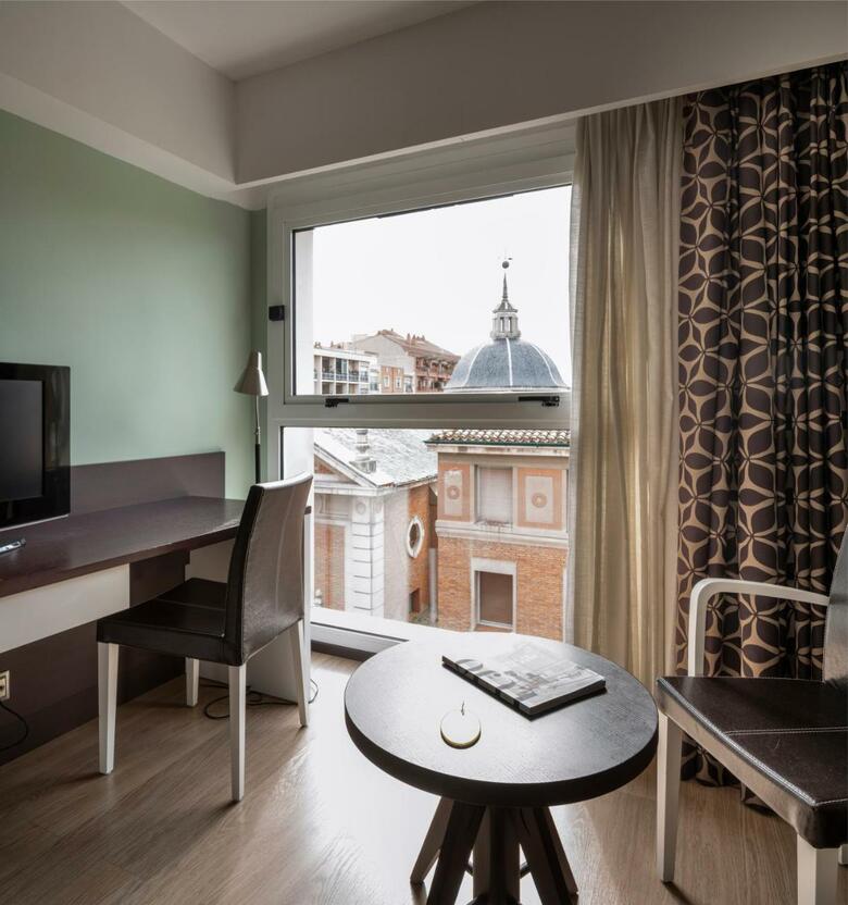 Hotel Ciudad De Logro�o
