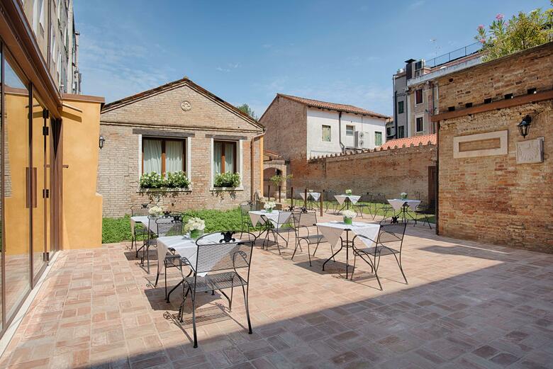 Hotel NH Venezia Santa Lucia