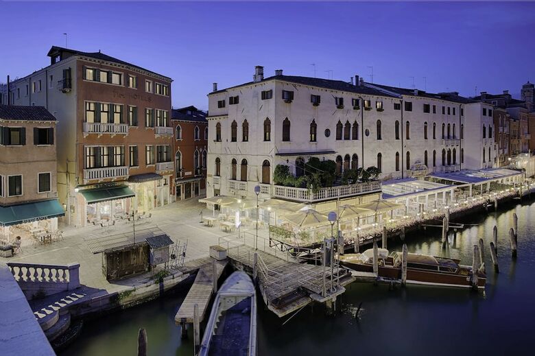 Hotel NH Venezia Santa Lucia