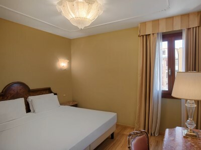 Hotel NH Venezia Santa Lucia