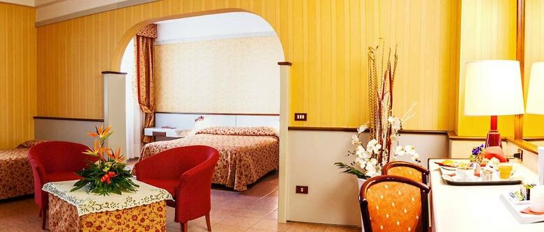 Hotel Maxim