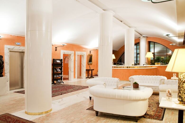 Giberti Hotel