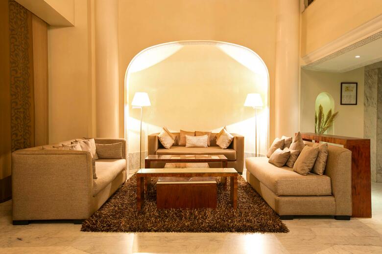 Hotel Nassim