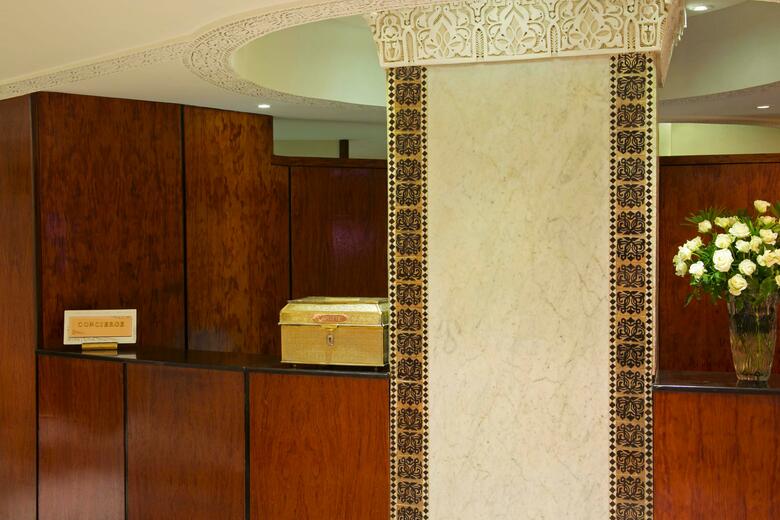 Hotel Nassim