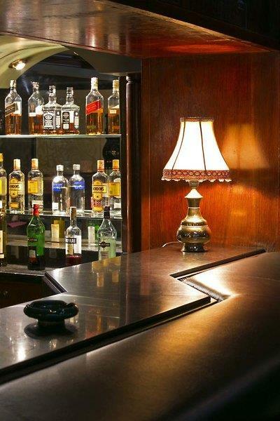 Hotel Nassim