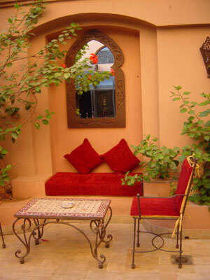 Hotel Nassim