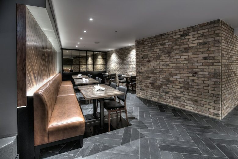 Walper Terrace Hotel