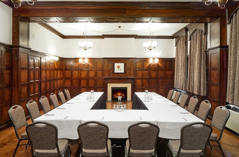 Walper Terrace Hotel