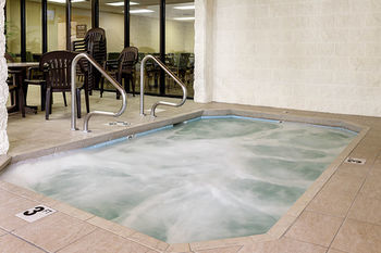 Hotel Mainstay Suites