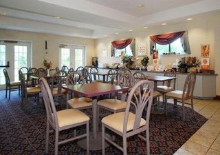 Motel Sleep Inn & Suites
