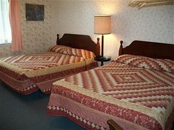 Hostal Swiss Inn & Restaurant