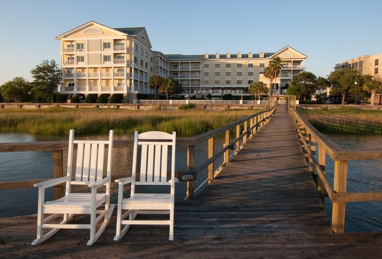 Hotel Courtyard Charleston Waterfront By Marriott