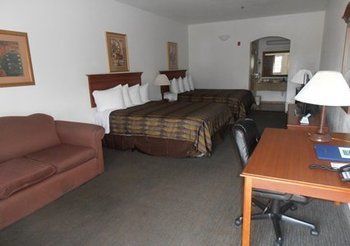 Hotel Quality Inn & Suites