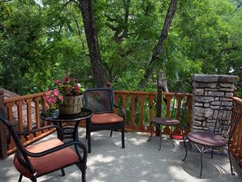 Creekhaven Inn Bed & Breakfast