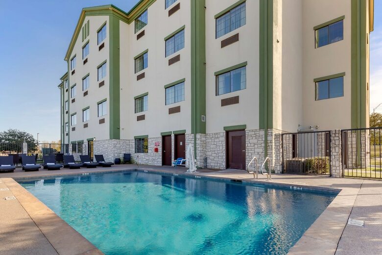 Hotel Best Western Plus La Grange Inn & Suites