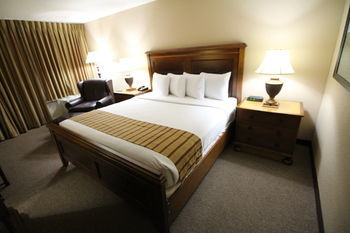 Magnuson Grand Hotel And Conference Center Tyler
