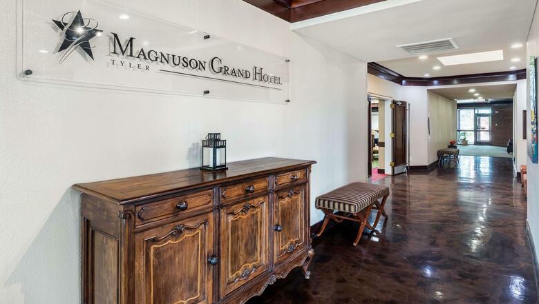 Magnuson Grand Hotel And Conference Center Tyler