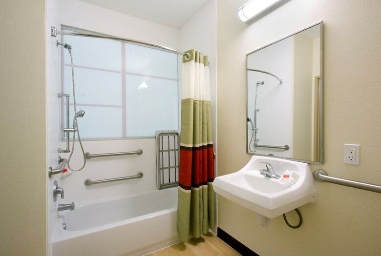 Hotel Red Roof Inn & Suites Beaumont